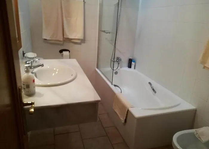 Son Set * سانت يويس